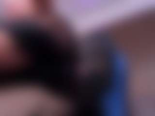 Andrea-Belucci's Live Sex Cam Show