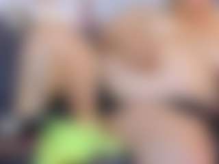 Andrea-Belucci's Live Sex Cam Show