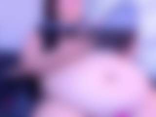Andrea-Belucci MILF webcam performer live streaming