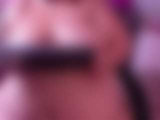 Live cam show with Andrea-Belucci - Red Hair on TastyBlacksLive