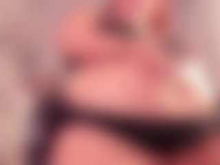 Andrea-Belucci's Live Sex Cam Show