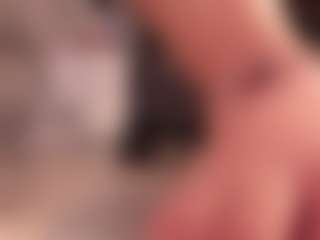 Andrea-Belucci's Live Sex Cam Show