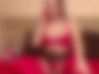 Live cam show with KendraLucks - Green Eyes on Sex Cam Show