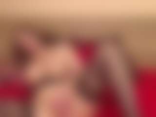Live cam show with KendraLucks - Green Eyes on Fapmatic.com