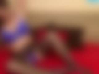 Live cam show with KendraLucks - Lesbian on Gym Cam Girls