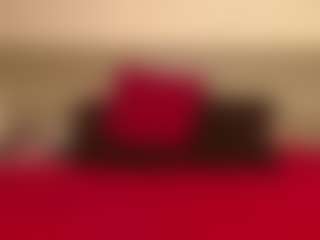 Live cam show with KendraLucks - Housewife on sexylive.show