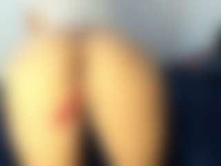 Live cam show with MELISA - Lovense Petite on Stripli.com