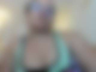 Live cam show with Carla Jones - Ass Clapping on Camming Site