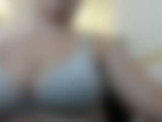 Live cam show with Carla Jones - Tittyfuck on CamClone