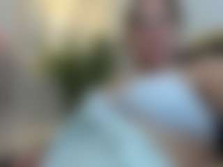 Live cam show with Carla Jones - Ass Clapping on Camsoda
