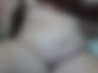 Live cam show with Danna s - Glasses on SquirtSoMuch