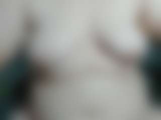 Live cam show with Danna s - Green Eyes on Camsoda