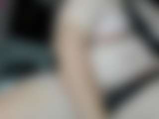 Live cam show with Danna s - Oil on Dolls Live