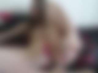 studiofox MILF webcam performer live streaming