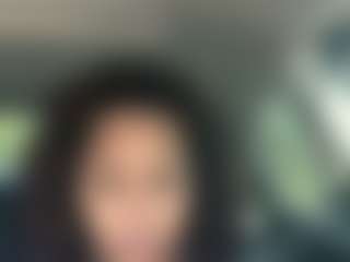 Live cam show with Ceecee - Mobile on CamwithHer