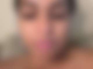 Ceecee's Live Sex Cam Show