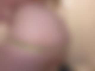 Live cam show with CAMILA - Blonde Hair Shaved Pussy on Camsoda