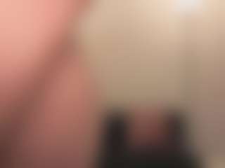 Live cam show with CAMILA - Brown Eyes Blonde Hair on Camsoda