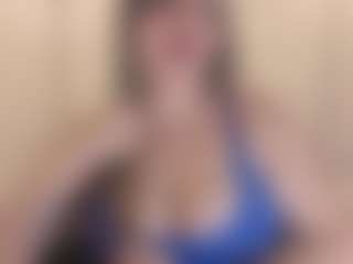 Live cam show with CAMILA - Spank Blonde Hair on Hubzter Live
