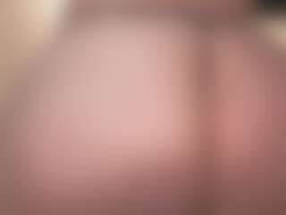 Live cam show with CAMILA - Brown Eyes Blonde Hair on Camsoda