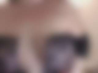 Live cam show with CAMILA - Blonde Hair on pussylord.com