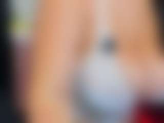 Live cam show with Luna Hatzel - Big Tits on PervPlay.com