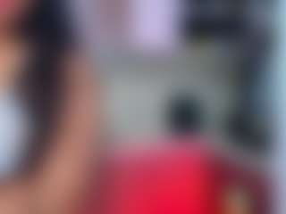 Live cam show with Luna Hatzel - Young Adult on Free Soda
