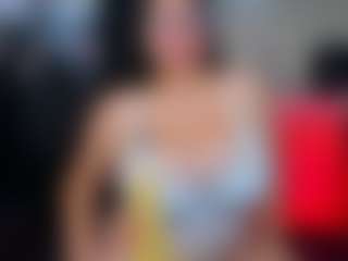 Live cam show with Luna Hatzel - BBW on xDating