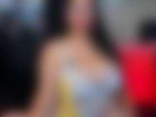 Luna Hatzel's Live Sex Cam Show