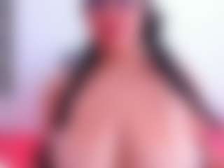 Luna Hatzel's Live Sex Cam Show
