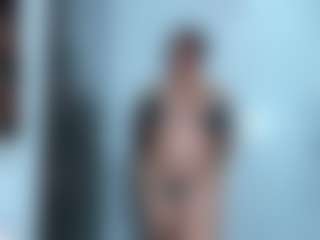 Luna Hatzel's Live Sex Cam Show