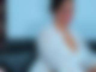 Luna Hatzel's Live Sex Cam Show