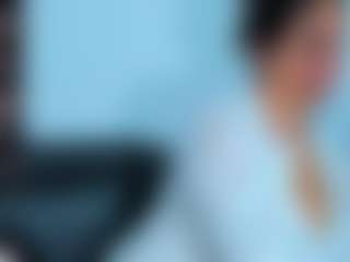 Luna Hatzel's Live Sex Cam Show