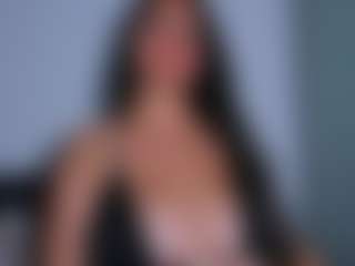 Luna Hatzel's Live Sex Cam Show