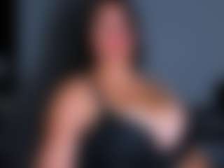 Luna Hatzel's Live Sex Cam Show