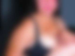 Live cam show with Luna Hatzel - Natural on sexytreat.net