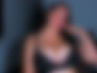 Luna Hatzel's Live Sex Cam Show