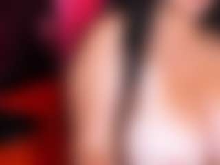 Luna Hatzel's Live Sex Cam Show