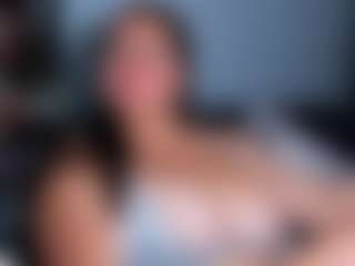 Luna Hatzel's Live Sex Cam Show