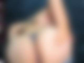 Luna Hatzel's Live Sex Cam Show