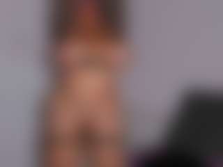 Luna Hatzel's Live Sex Cam Show