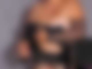 Luna Hatzel's Live Sex Cam Show