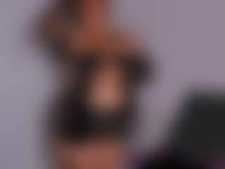 Luna Hatzel's Live Sex Cam Show