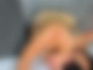 Luna Hatzel's Live Sex Cam Show