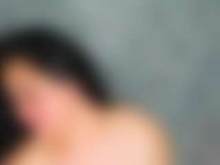 Luna Hatzel's Live Sex Cam Show