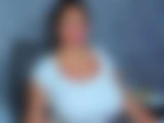 Luna Hatzel's Live Sex Cam Show