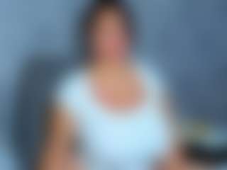 Luna Hatzel's Live Sex Cam Show
