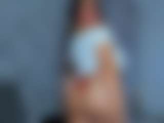 Luna Hatzel's Live Sex Cam Show