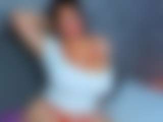 Luna Hatzel's Live Sex Cam Show