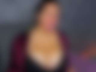 Luna Hatzel's Live Sex Cam Show